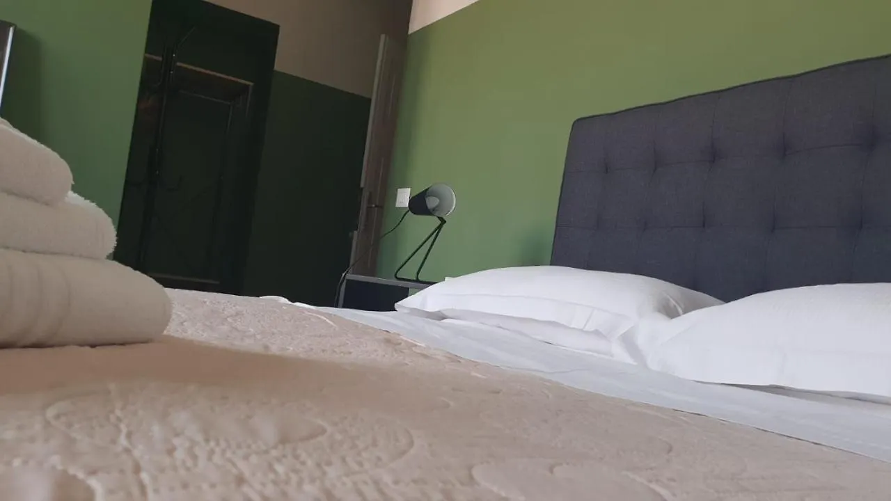 B&B Lumiere Roma ベッド・アンド・ブレックファスト